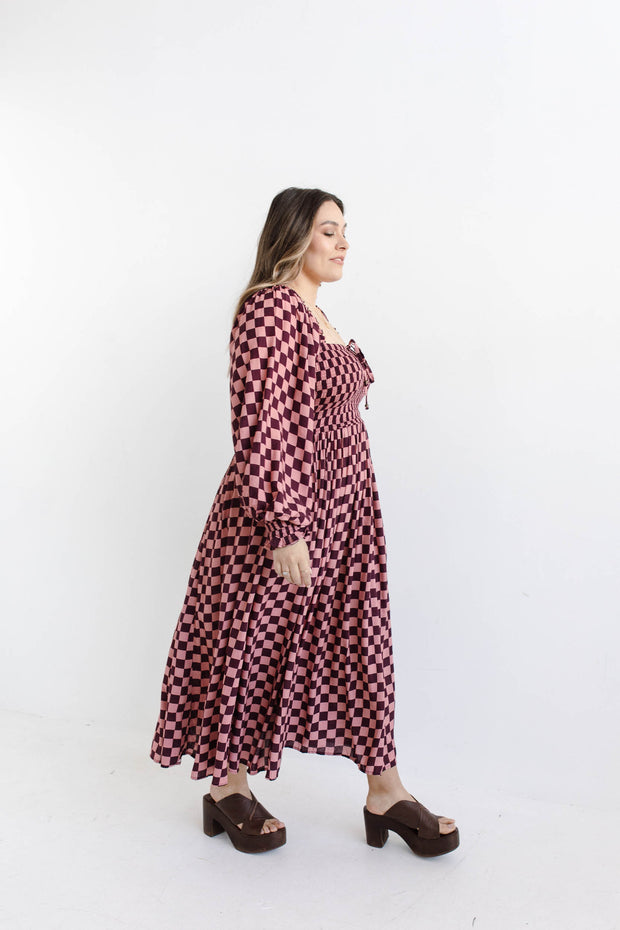 CHECKERS SHIRRED DRESS - BURGUNDY