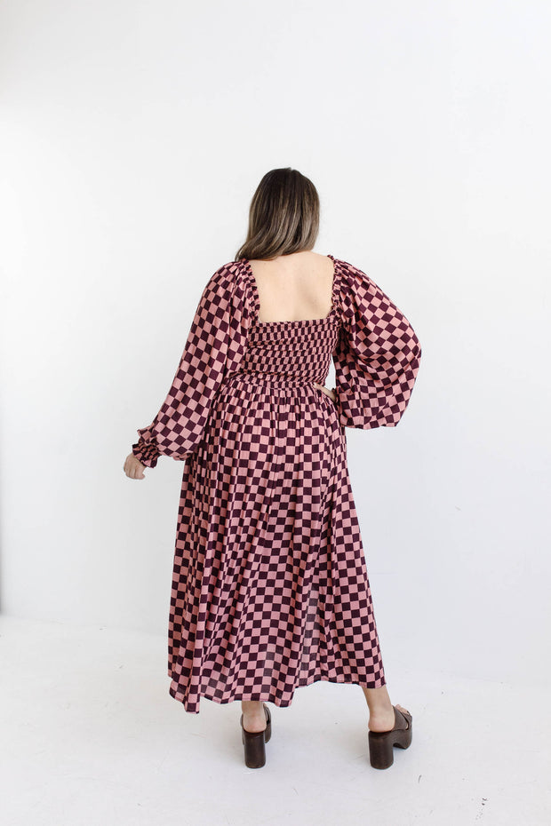 CHECKERS SHIRRED DRESS - BURGUNDY